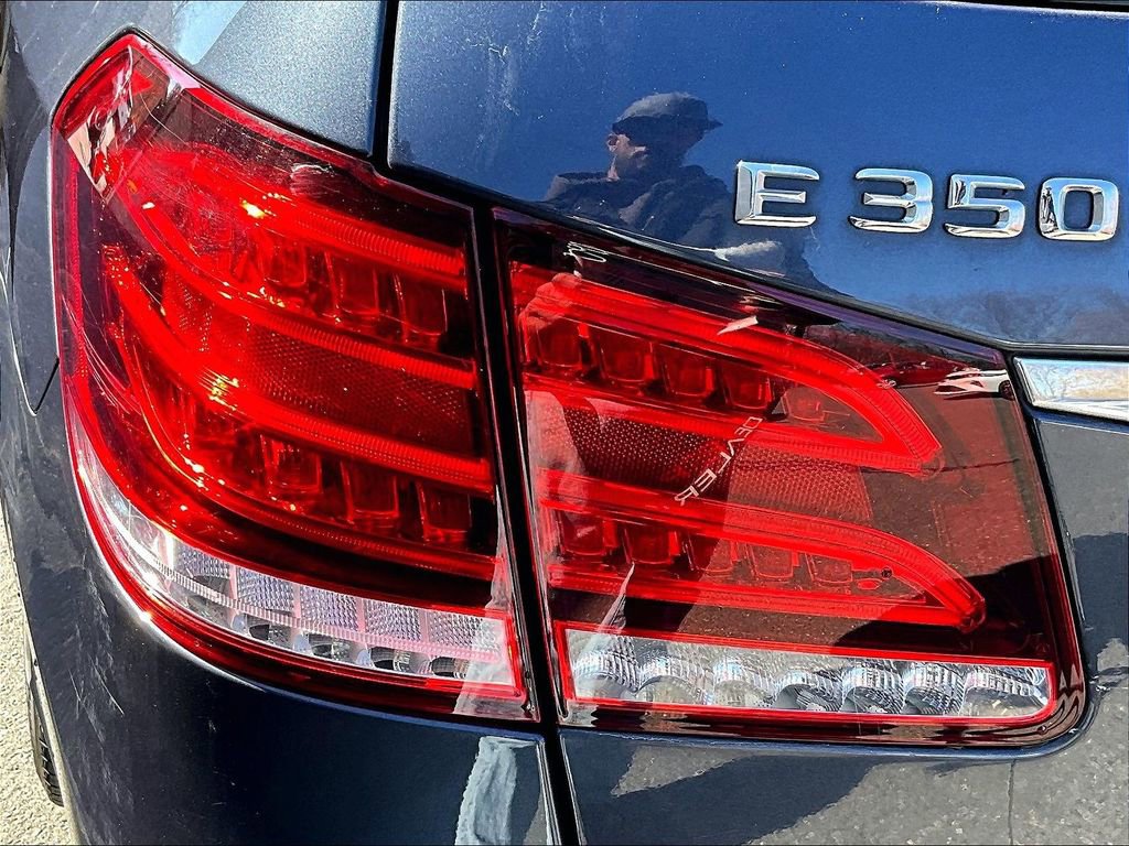 Used 2016 Mercedes-Benz E 350 4MATIC Wagon w/ Premium Package image 28