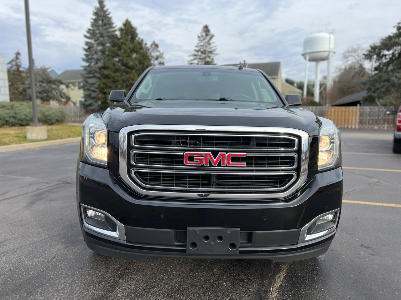 Used 2017 GMC Yukon SLE w/ SLE Value Package image 14