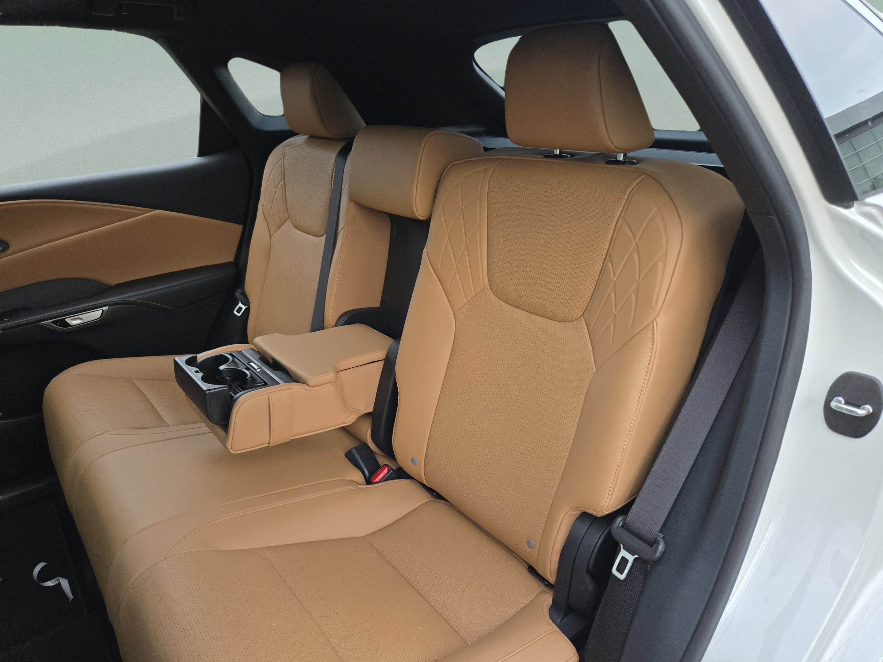 Certified 2025 Lexus RX 350 Premium Plus w/ Accessory Package (Z1) FWD image 22