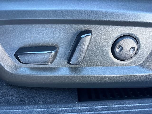 Used 2023 Nissan Rogue SL image 25