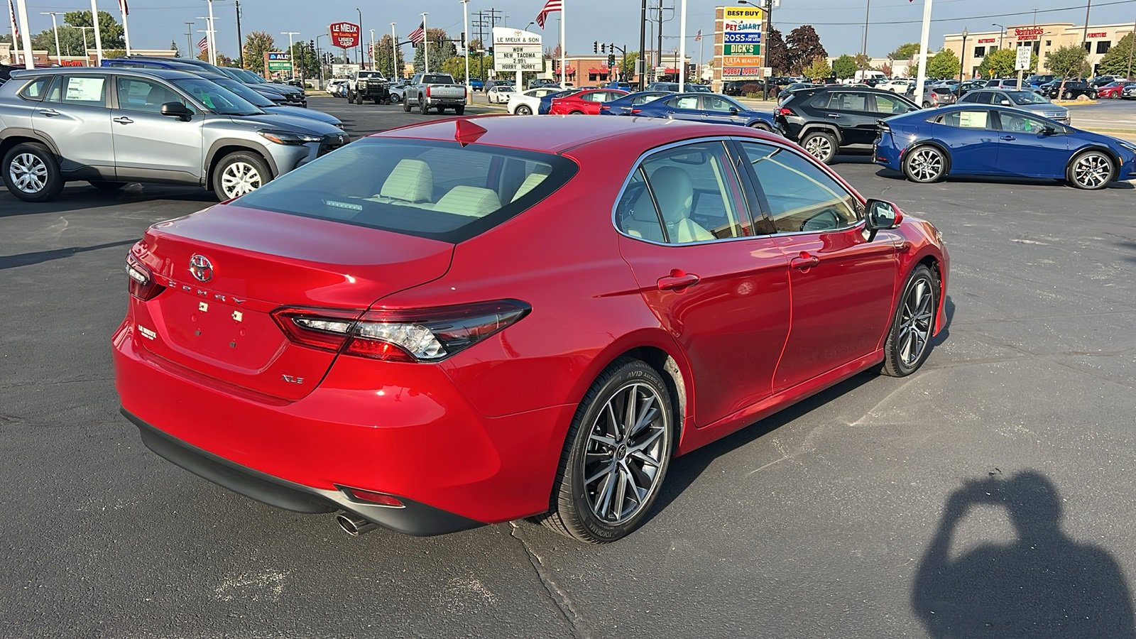 Certified 2023 Toyota Camry XLE image 3