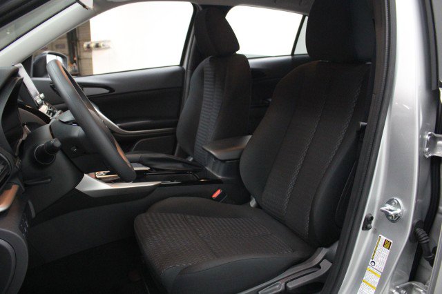 New 2026 Mitsubishi Eclipse Cross LE AWD/4WD image 7