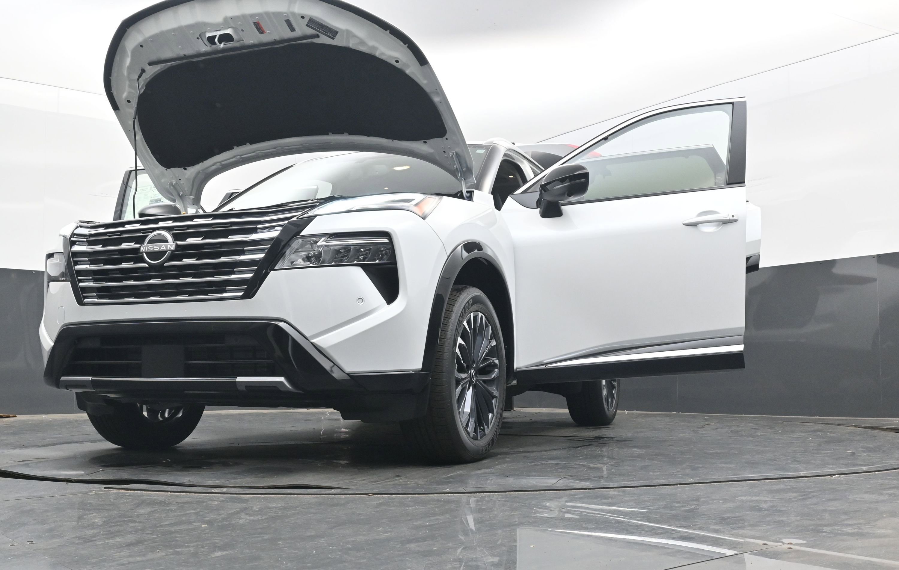 New 2026 Nissan Rogue Platinum w/ Platinum Premium Package image 38