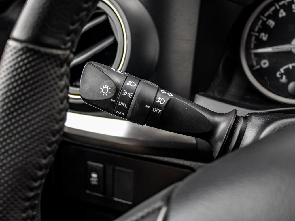 Used 2023 Toyota Tacoma SR5 image 28