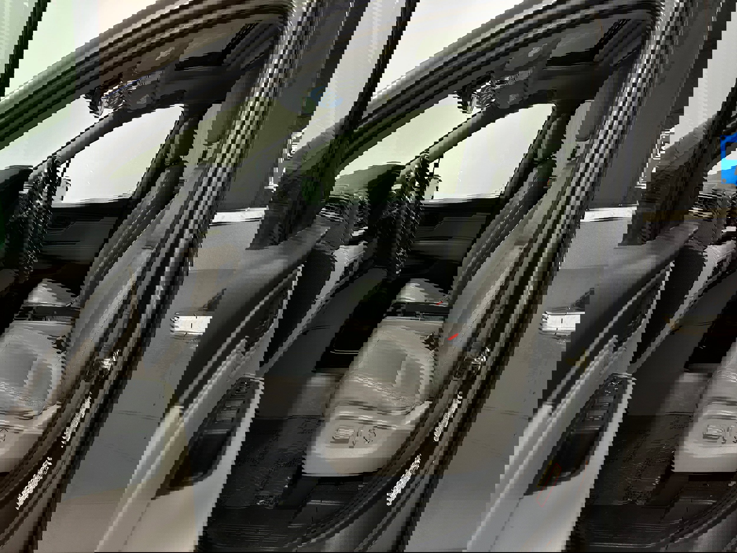 Used 2019 Honda Odyssey EX-L image 4