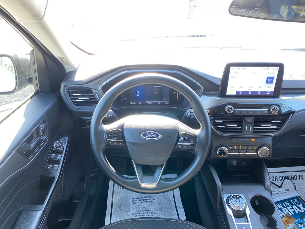 Used 2025 Ford Escape Active AWD/4WD image 19