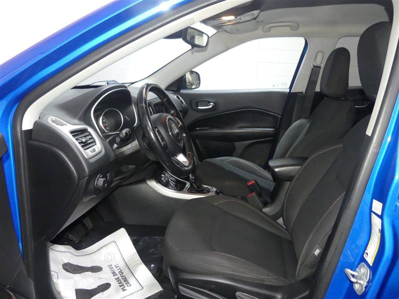 Used 2019 Jeep Compass Sport w/ Cold Weather Group image 19