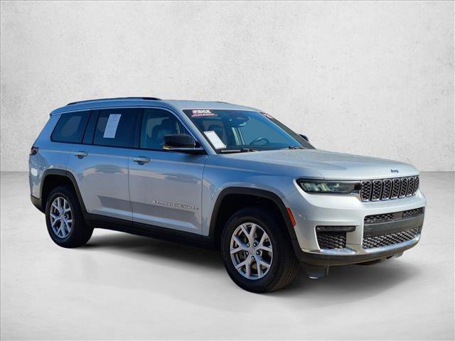 Used 2021 Jeep Grand Cherokee L Limited AWD/4WD image 3