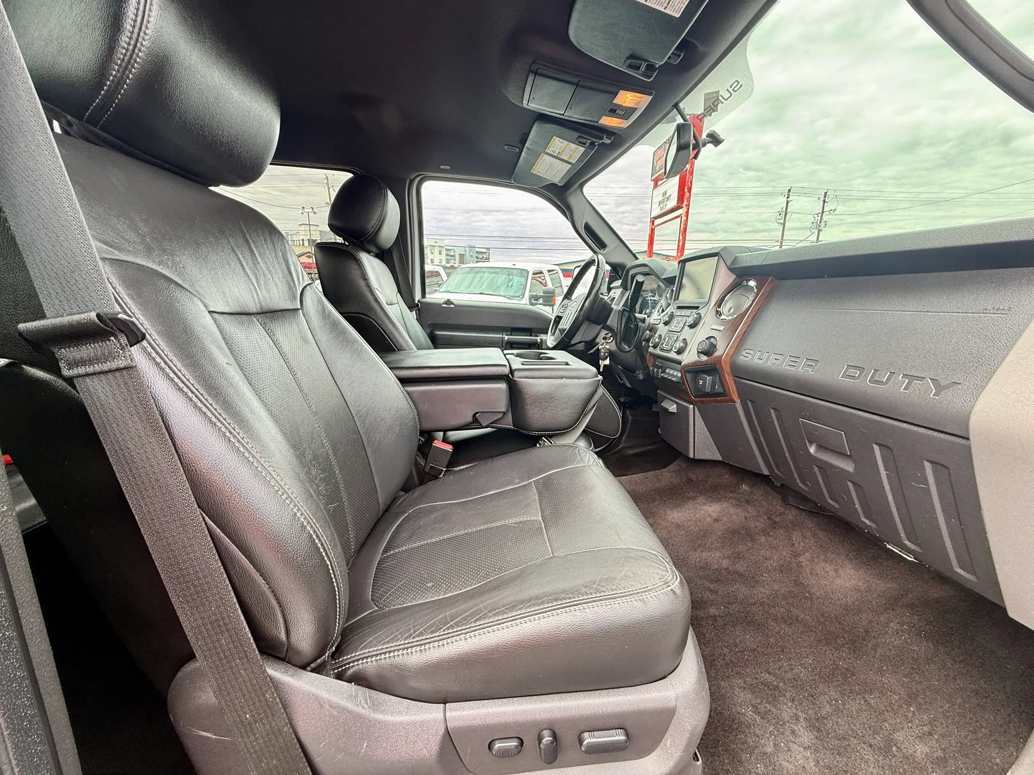 Used 2014 Ford F350 Lariat w/ Lariat Interior Package AWD/4WD image 16