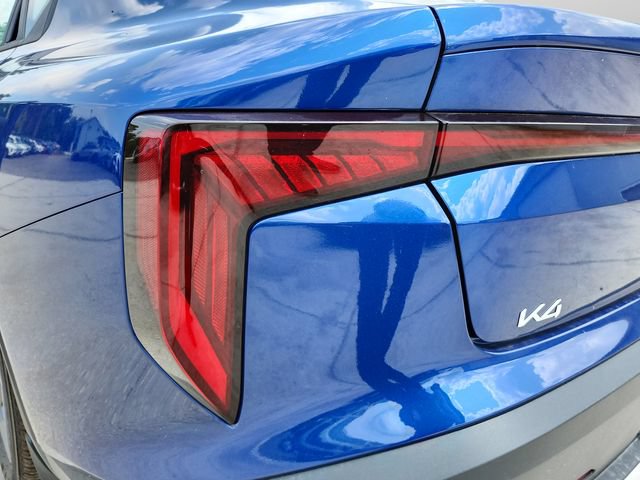 New 2026 Kia K4 FWD image 32