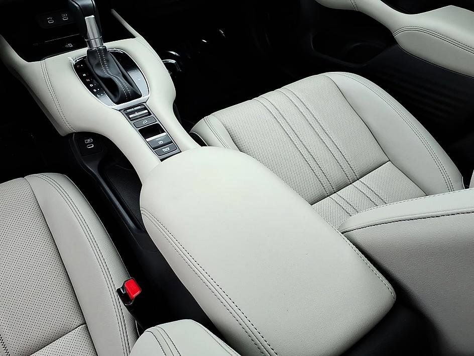 Certified 2026 Honda HR-V EX-L image 23