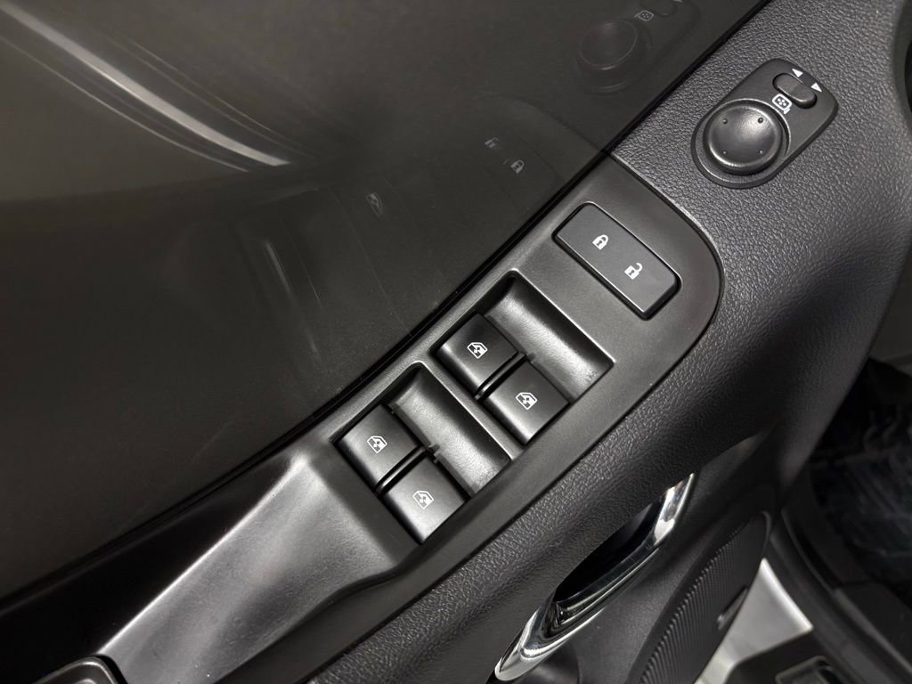 Used 2014 Chevrolet Camaro SS w/ RS Package image 15