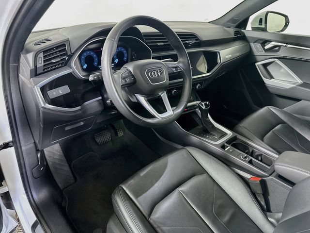 Used 2025 Audi Q3 2.0T Premium AWD/4WD image 10