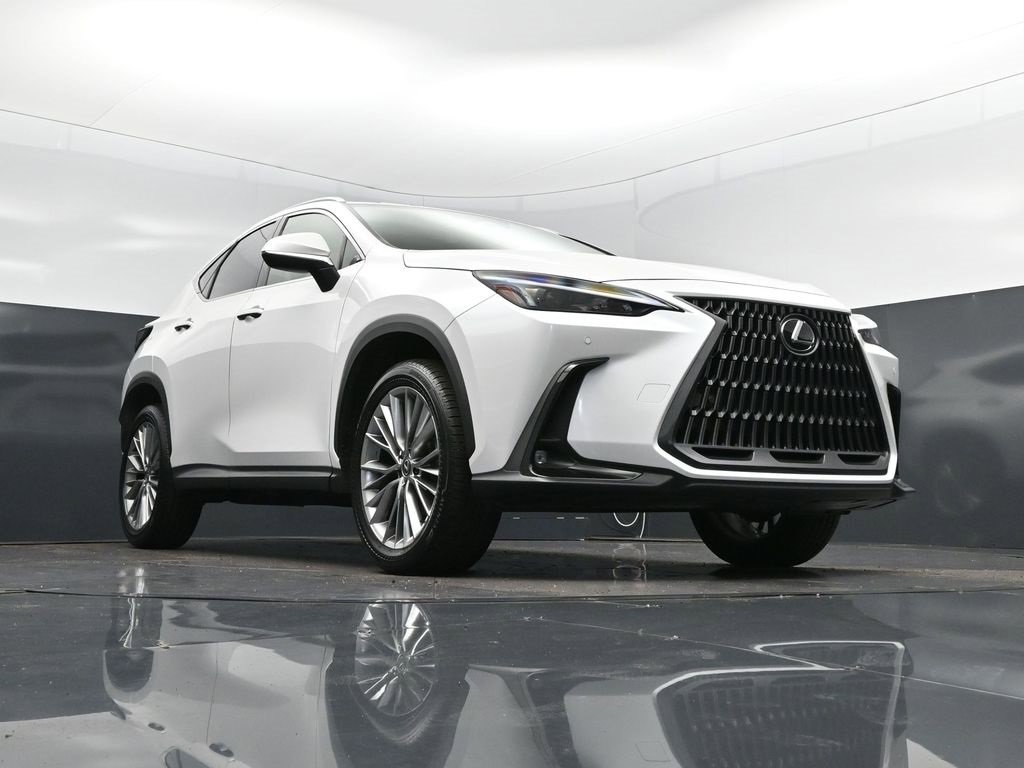 Certified 2025 Lexus NX 350 AWD w/ Accessory Package (2T) image 44