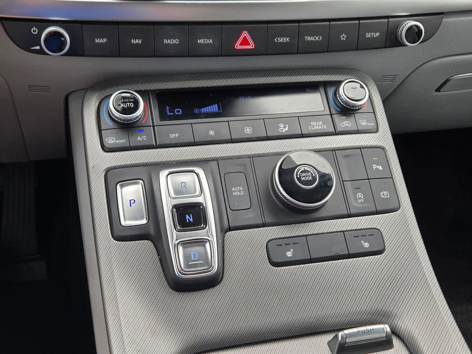 Used 2023 Hyundai Palisade SEL FWD image 29