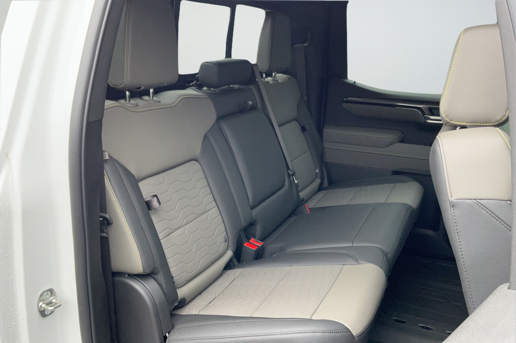 New 2026 Chevrolet Silverado 1500 ZR2 AWD/4WD image 18