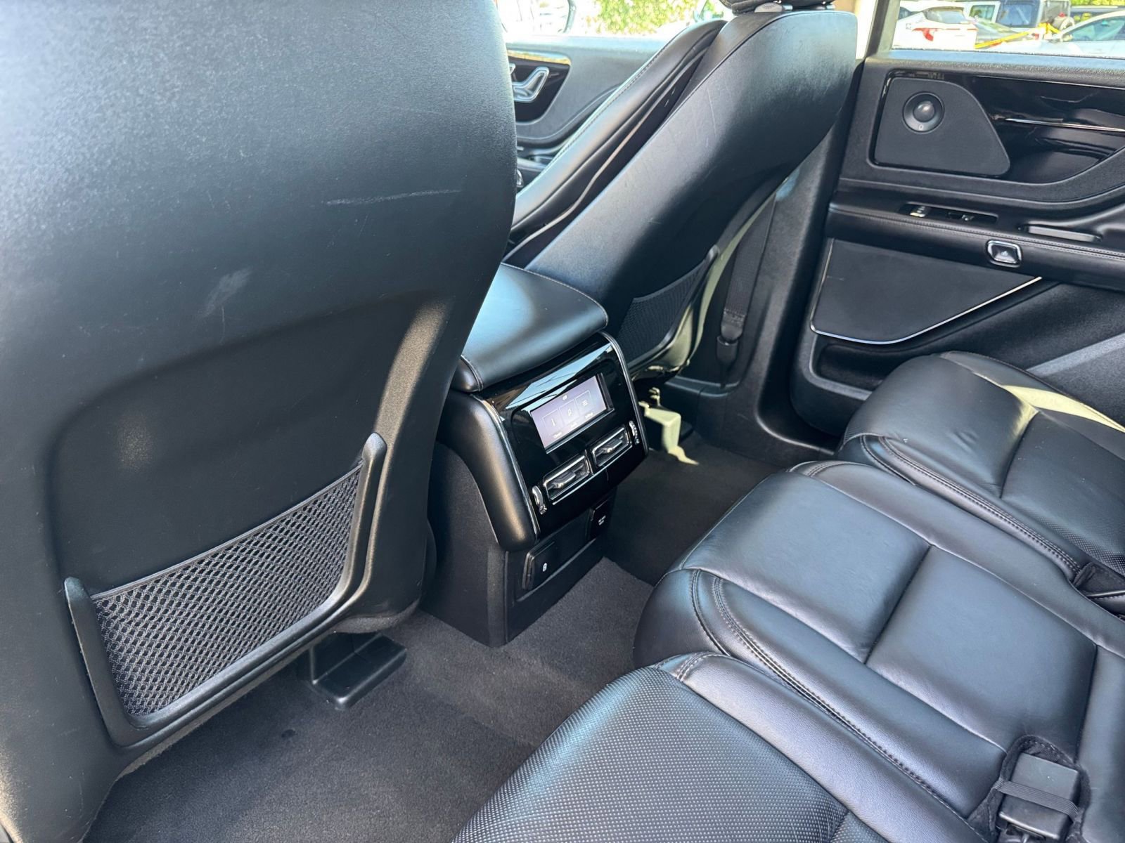 Used 2024 Lincoln Aviator Reserve image 25