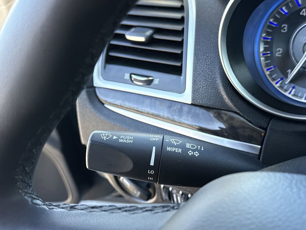 Used 2022 Chrysler 300 Touring L w/ Popular Equipment Group image 17