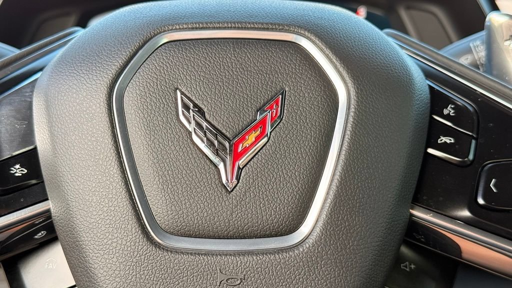 Used 2024 Chevrolet Corvette Stingray Coupe w/ 1LT RWD image 19