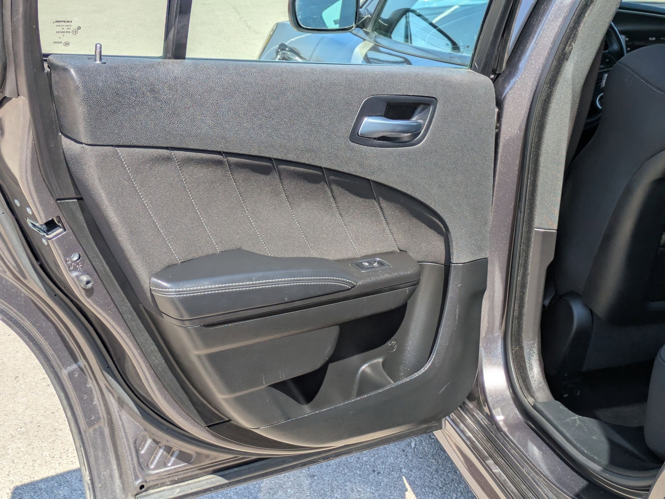 Used 2022 Dodge Charger R/T w/ Blacktop Package image 14