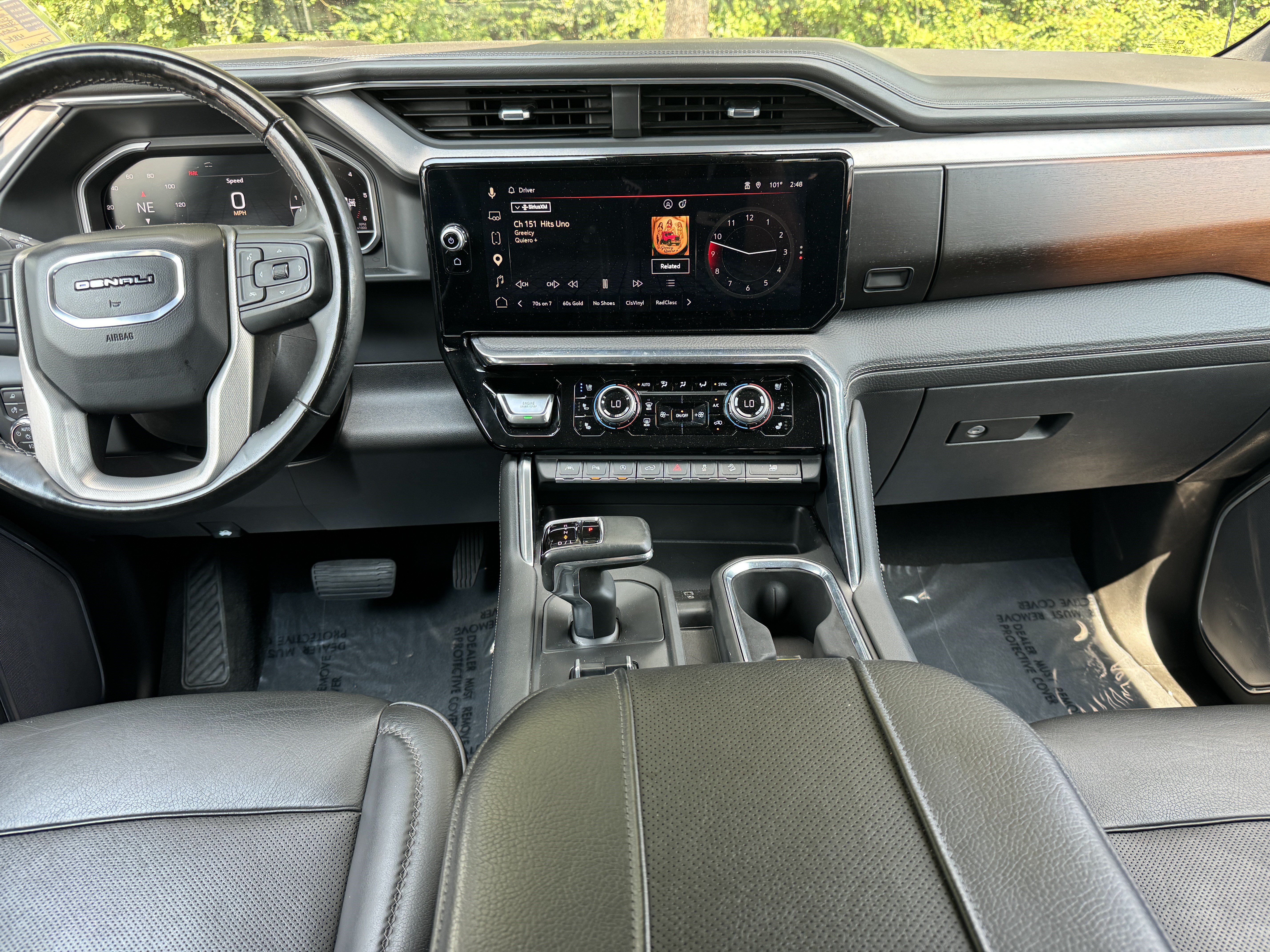 Used 2023 GMC Sierra 1500 Denali w/ Technology Package AWD/4WD image 23