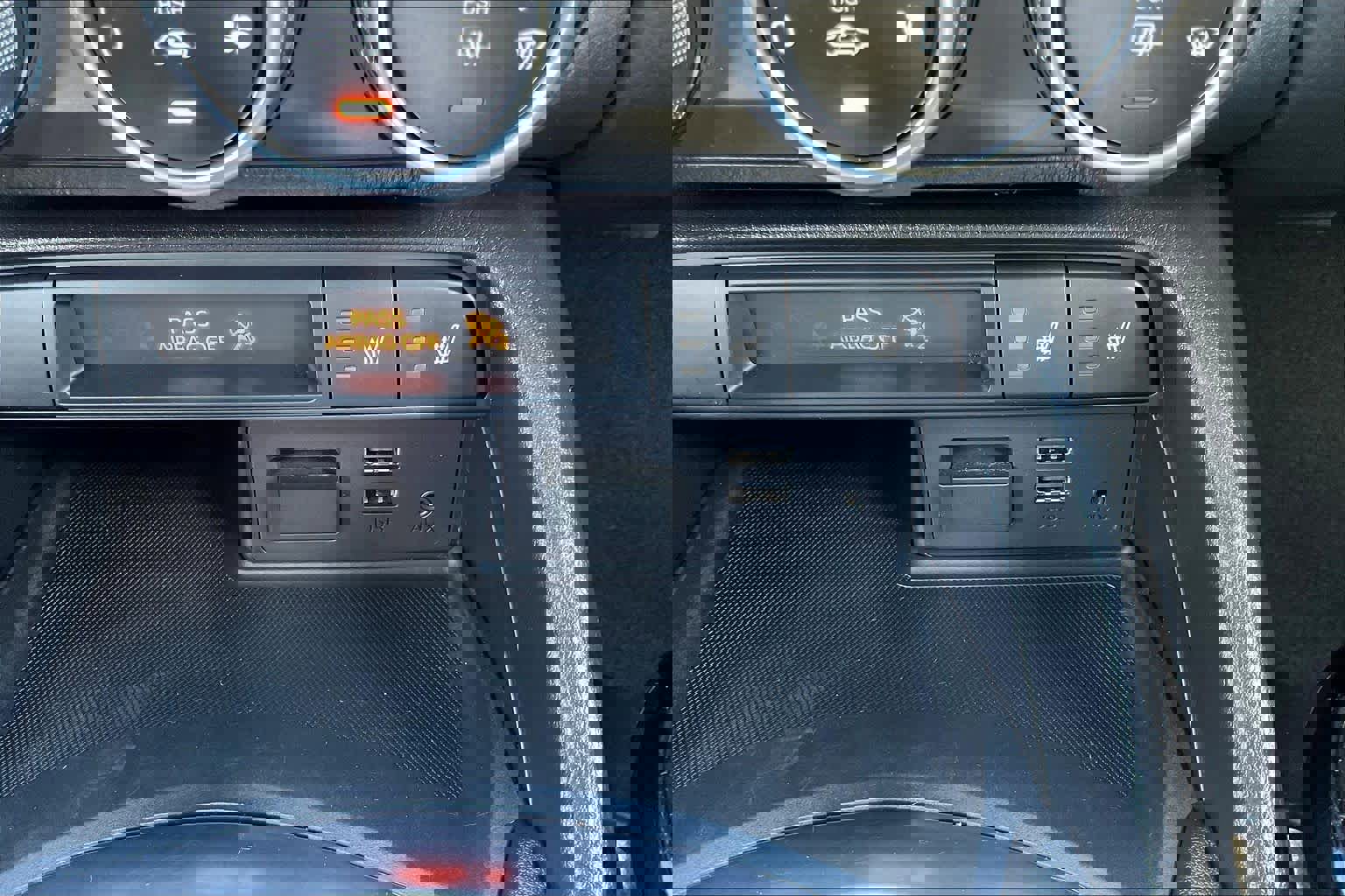 Used 2020 FIAT 124 Spider Abarth w/ Convenience Group image 33