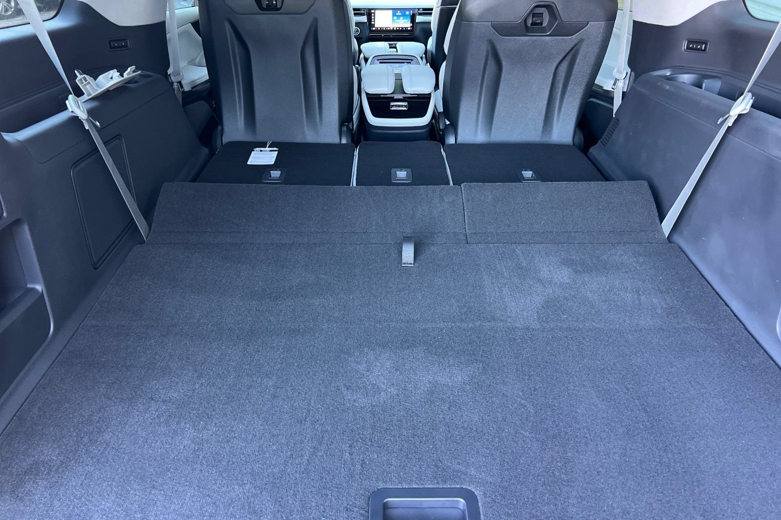 New 2026 Lincoln Navigator L Black Label AWD/4WD image 13