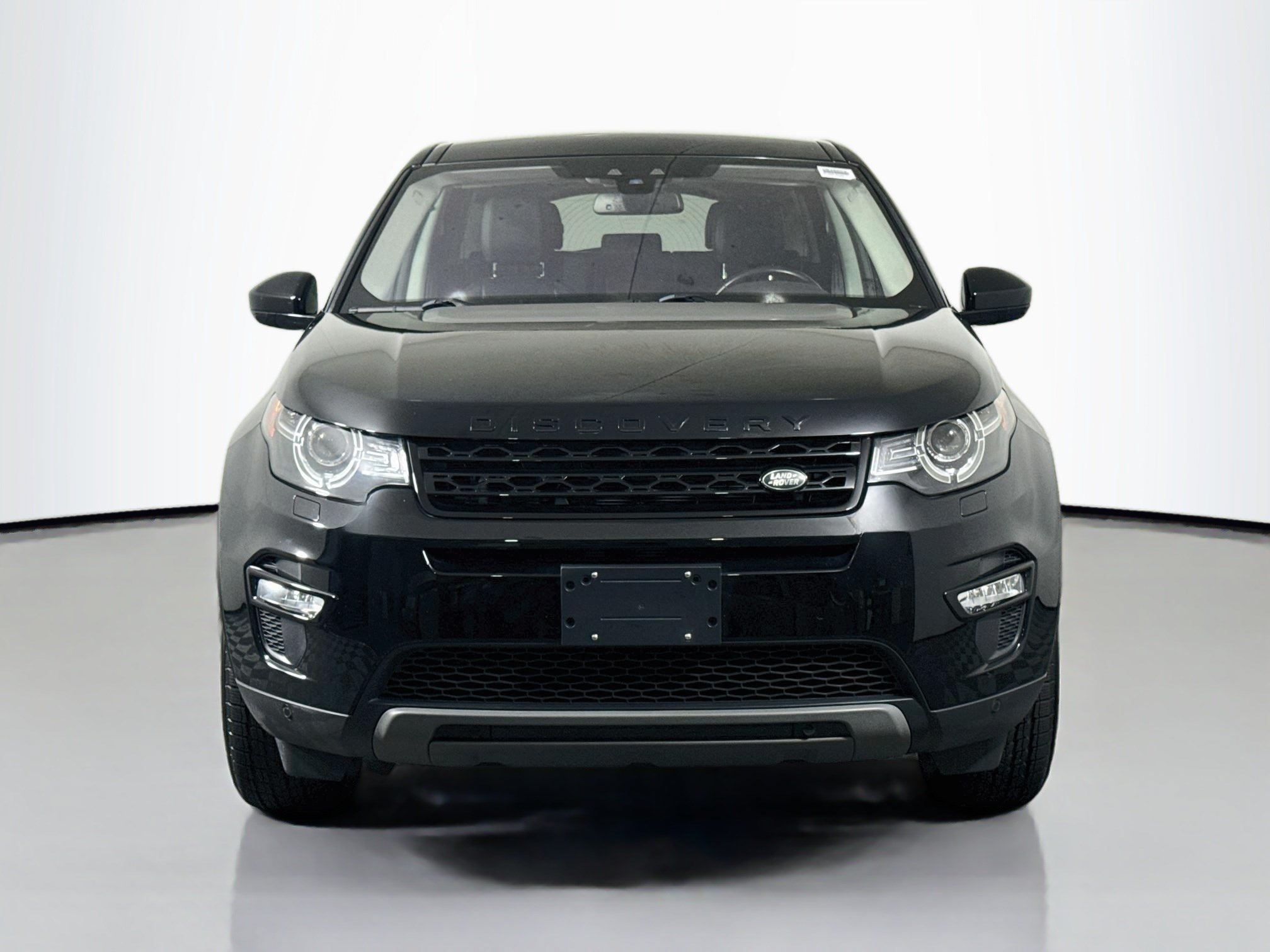 Used 2019 Land Rover Discovery Sport AWD/4WD image 2