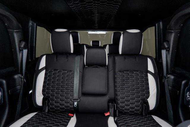 Used 2025 Jeep Gladiator Sport AWD/4WD image 13