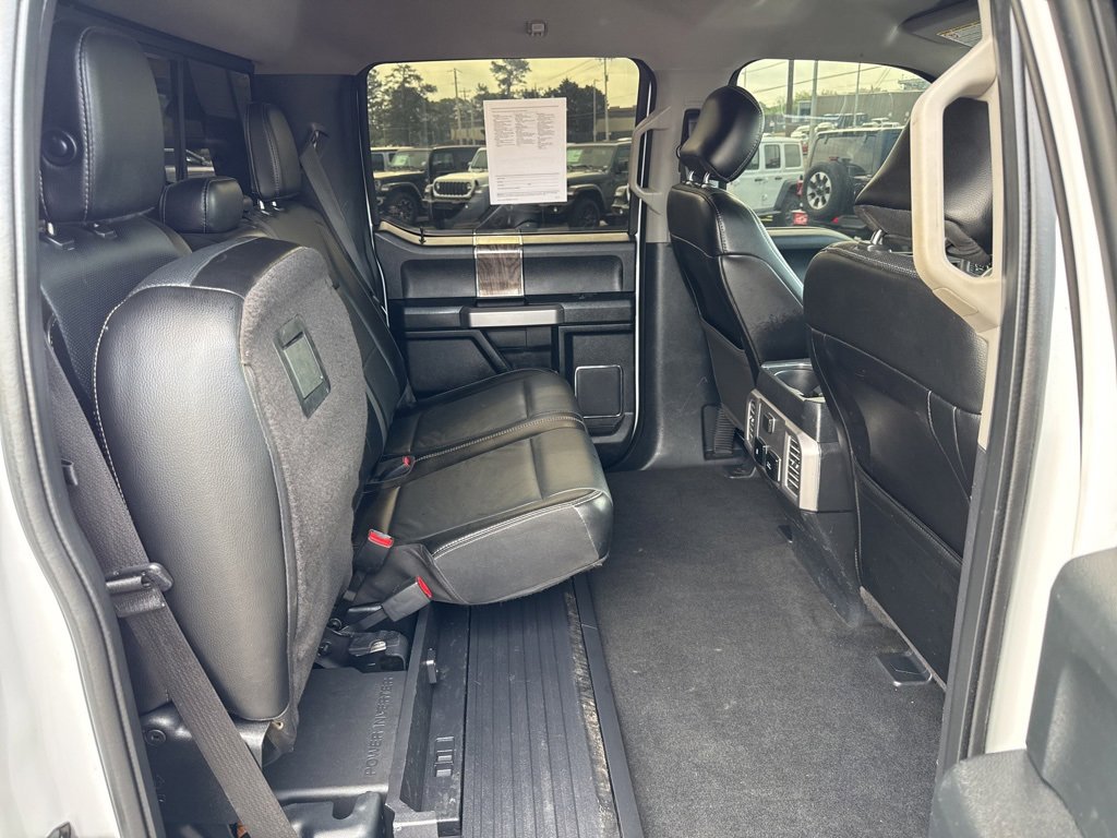 Used 2017 Ford F350 Lariat w/ Chrome Package image 20