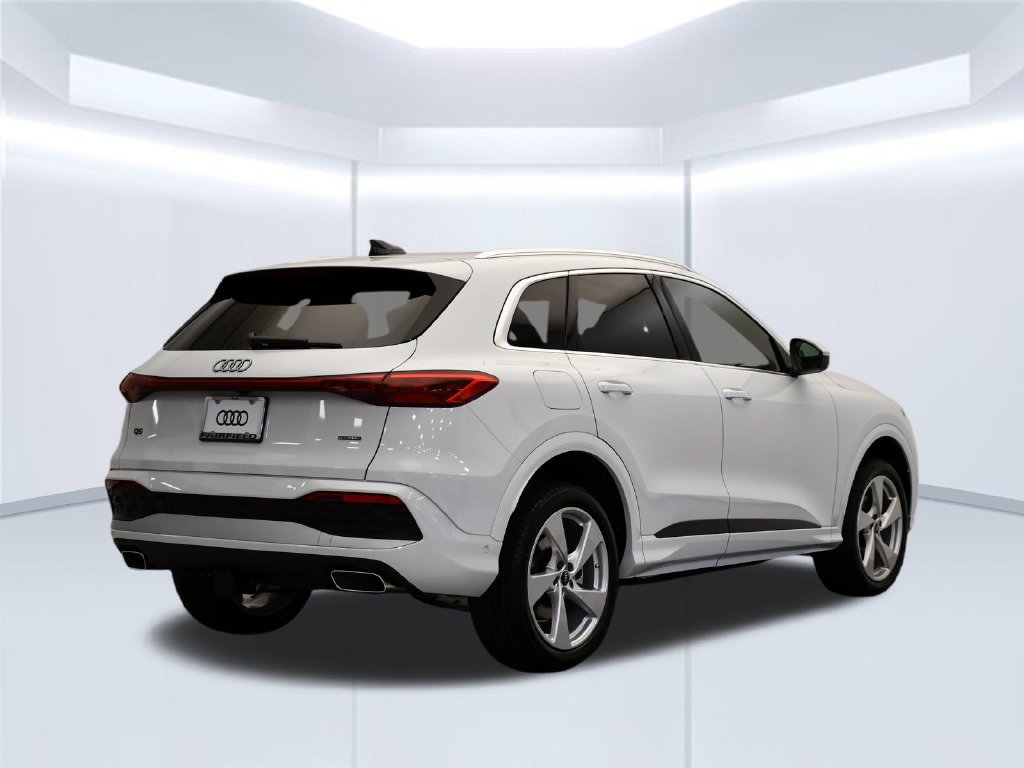 Used 2025 Audi Q5 Premium w/ Premium Plus AWD/4WD image 5