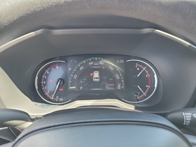 Used 2025 Toyota RAV4 XLE w/ Convenience Package FWD image 25