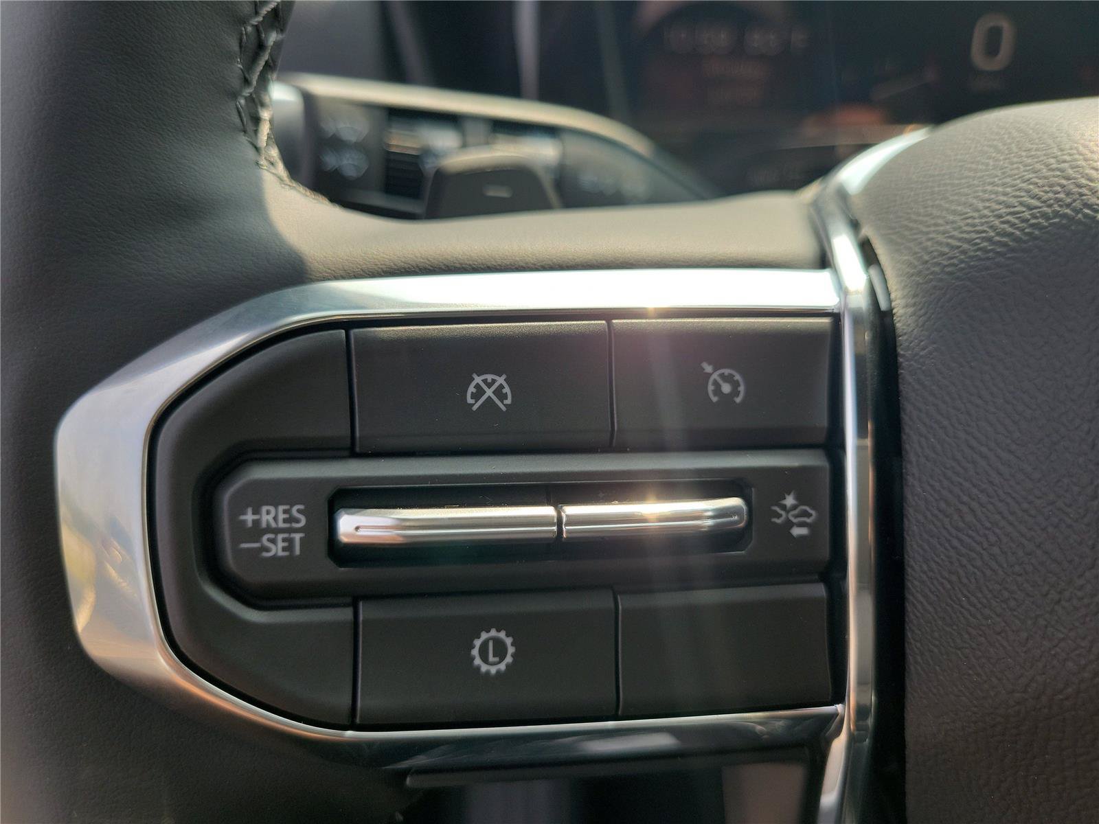 New 2027 GMC Terrain Elevation w/ Elevation Premium Package FWD image 21