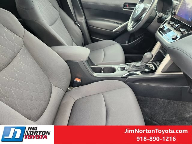 Used 2024 Toyota Corolla Cross LE FWD image 14