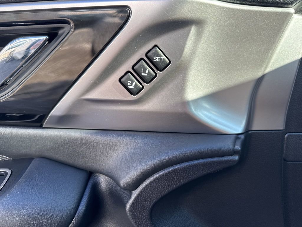 Used 2022 Subaru Outback Limited image 17