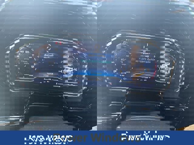 Used 2025 Chevrolet Silverado 2500 LTZ w/ LTZ Plus Package image 24