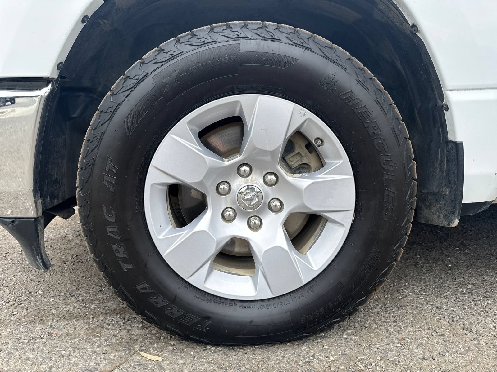 Used 2023 RAM 1500 Big Horn AWD/4WD image 27