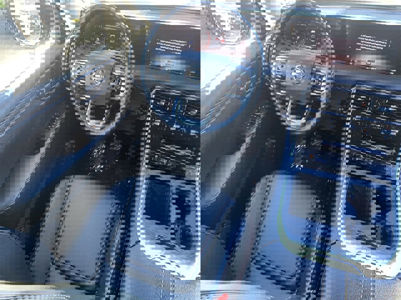 New 2026 Nissan Armada SV image 16