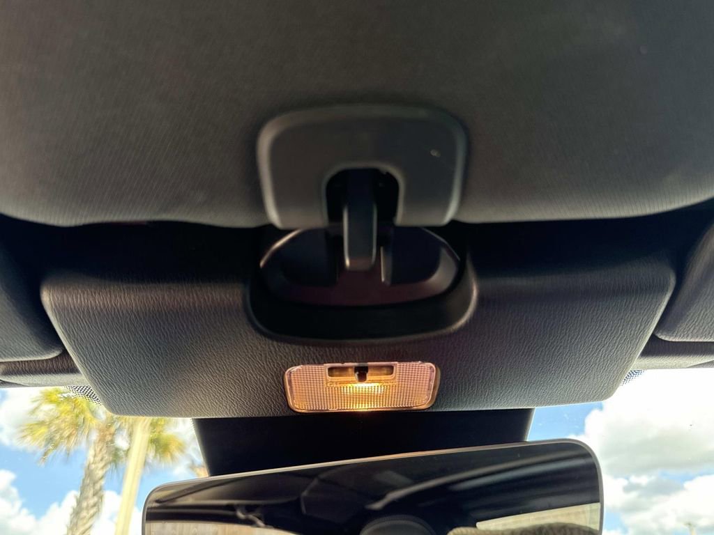 Used 2025 MAZDA MX-5 Miata RF Grand Touring image 36