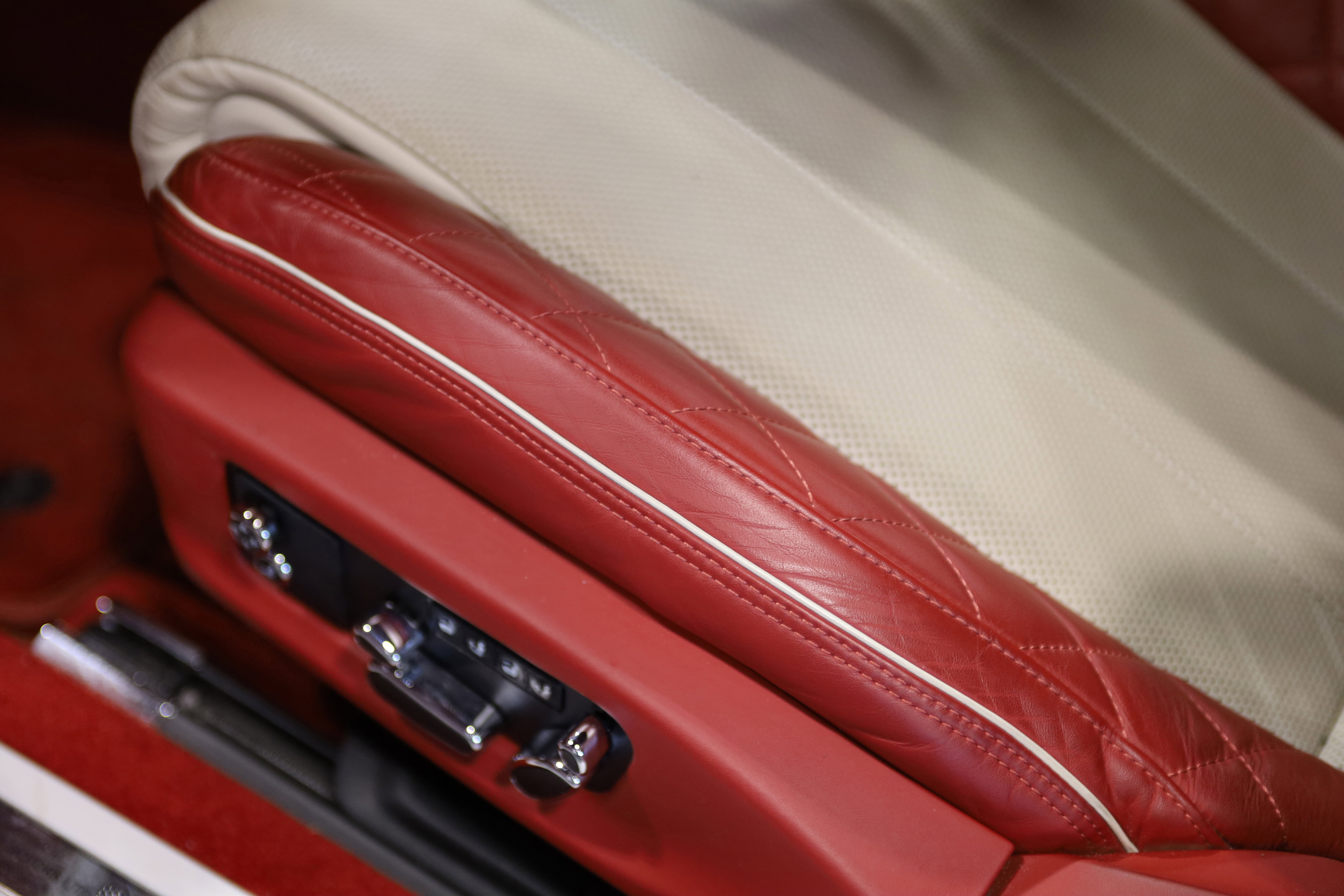 Used 2021 Bentley Continental GT AWD/4WD image 14