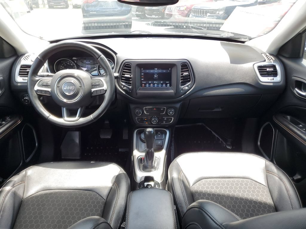 Used 2019 Jeep Compass Latitude AWD/4WD image 12