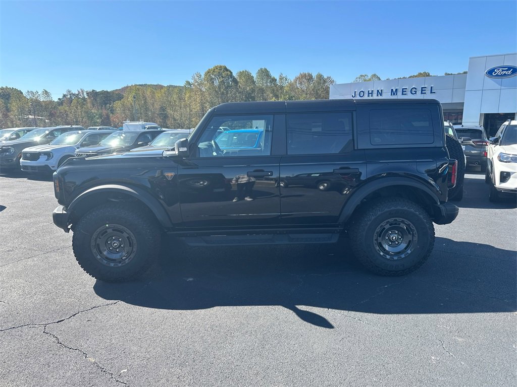 New 2025 Ford Bronco Badlands image 8