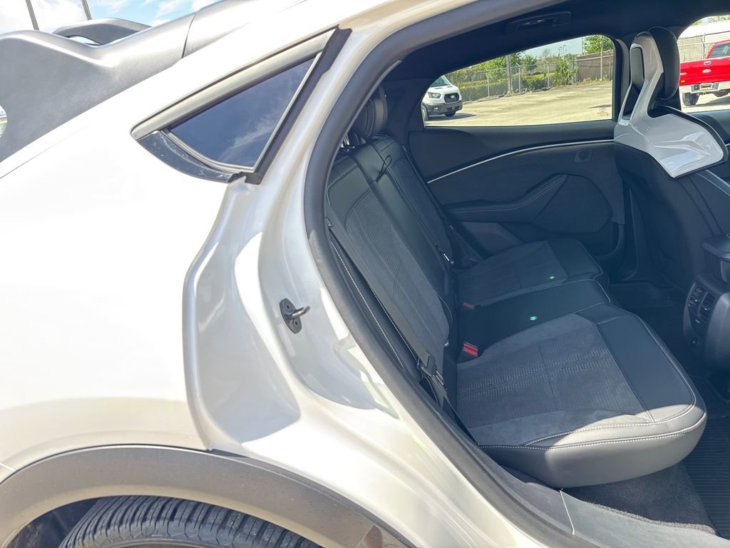 Certified 2025 Ford Mustang Mach-E GT image 29