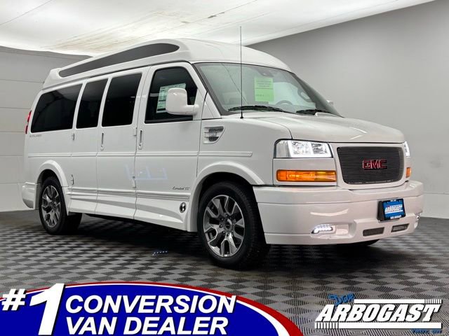 New 2026 GMC Savana 2500 image 1