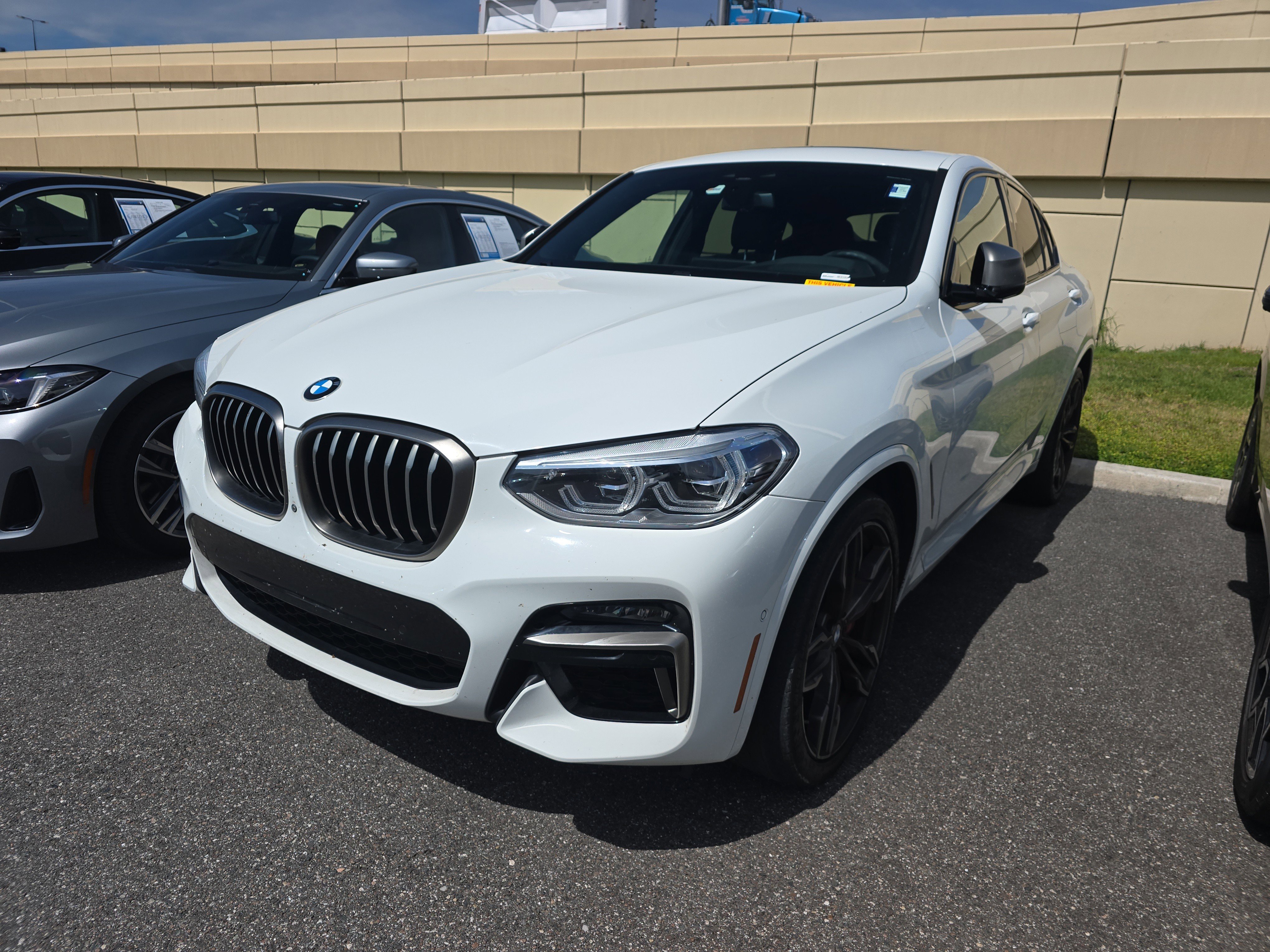 Used 2021 BMW X4 M40i w/ Premium Package AWD/4WD image 2