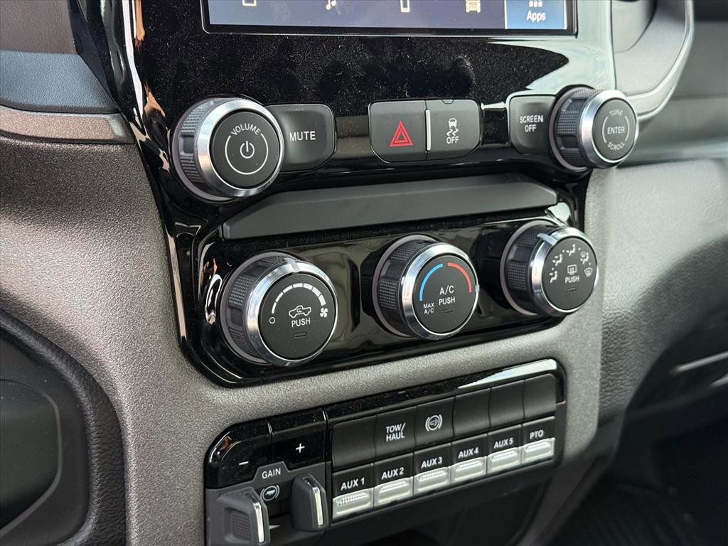 New 2026 RAM 5500 Tradesman w/ Chrome Appearance Group image 25