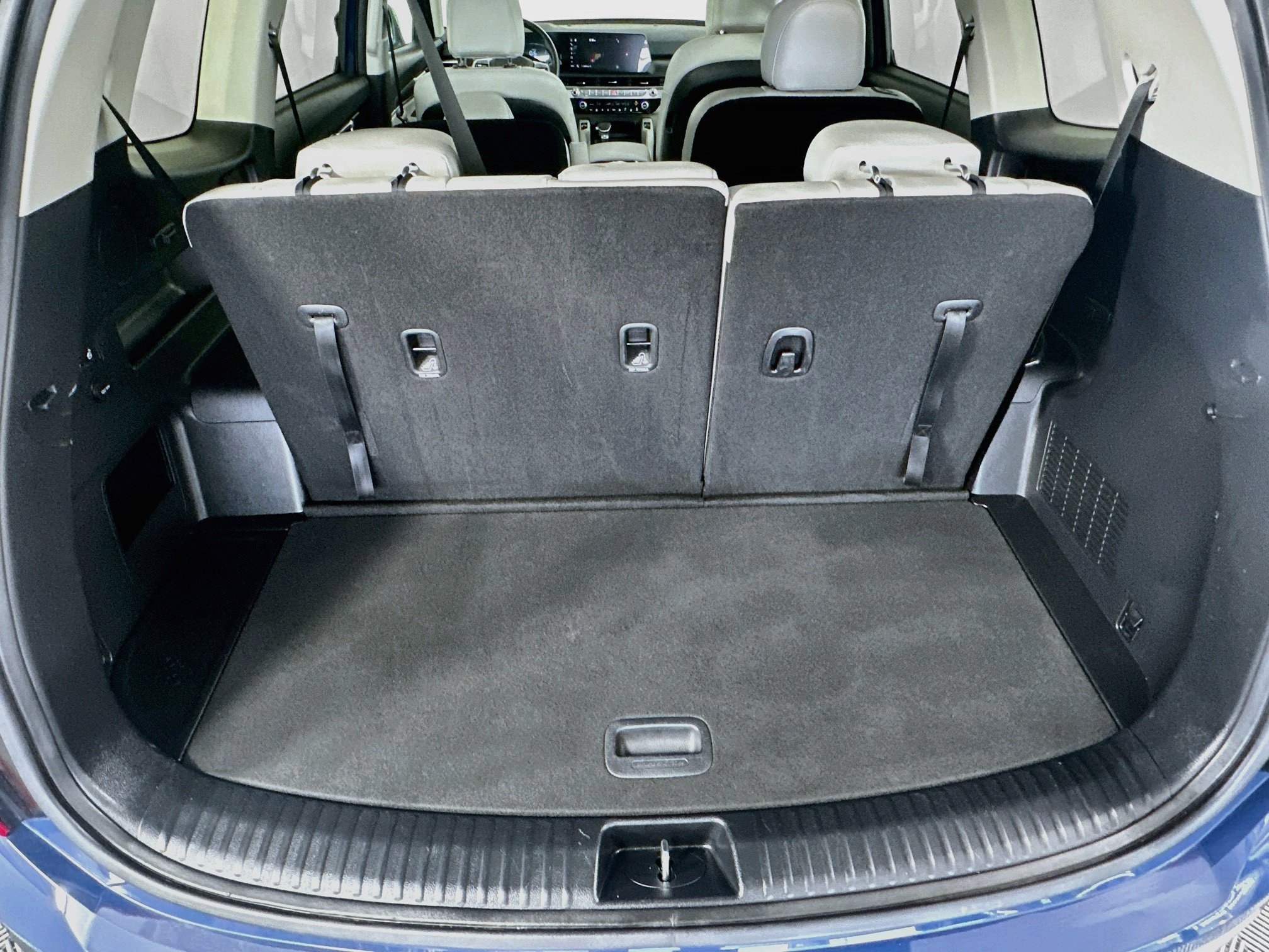 Used 2025 Kia Telluride S FWD image 31