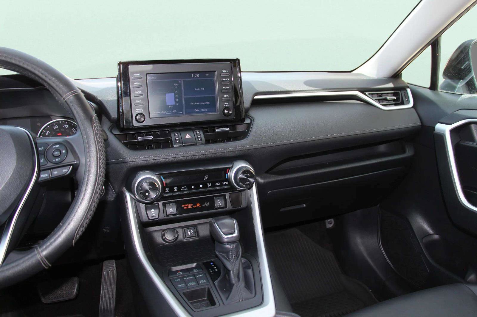 Used 2019 Toyota RAV4 XLE Premium w/ Cold Weather Package image 15