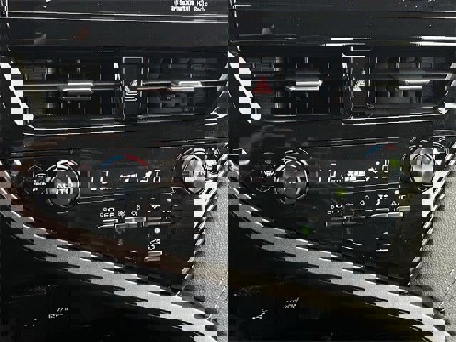 Used 2022 Toyota Camry XSE image 20