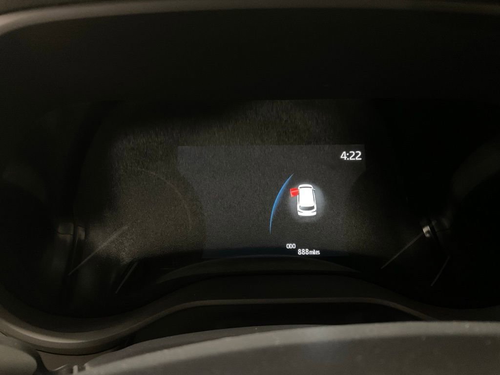 Used 2026 Toyota Sienna XLE image 17